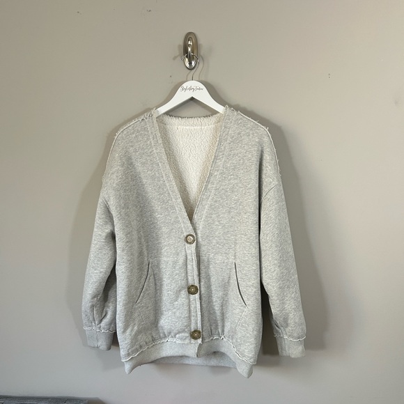 Free People Boyfriend Cardigan Oversized Reversible Jacket Fleece White Grey XS - Picture 10 of 12